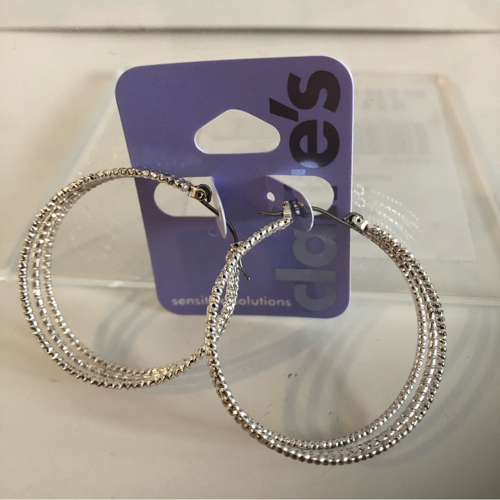 3/$20 Claire’s Silver Tone Hoop Earrings NWT